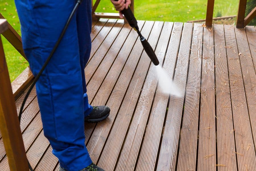Decking cleaning Wolverhampton — timber and composite decking